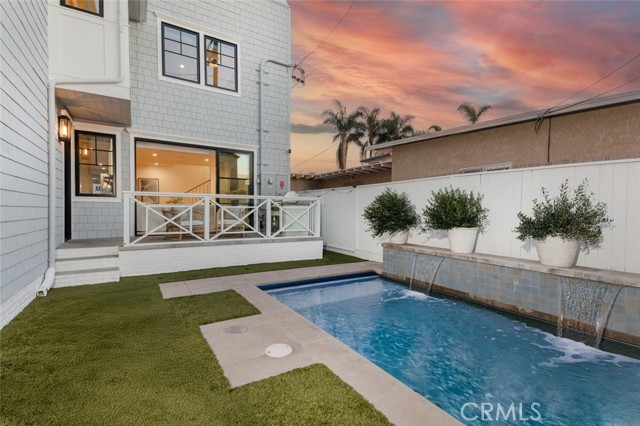 Detail Gallery Image 59 of 75 For 153 Granada Ave, Long Beach,  CA 90803 - 5 Beds | 4 Baths