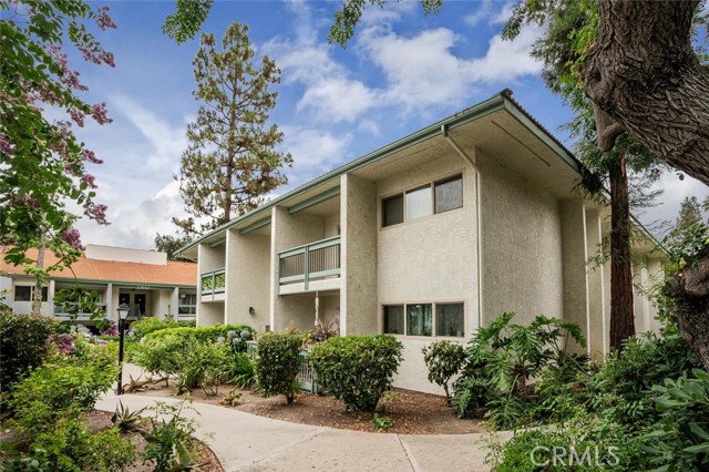 4652 Park Granada, Calabasas CA: https://media.crmls.org/medias/bdd638de-72b0-42a7-8d80-24beba92e02b.jpg