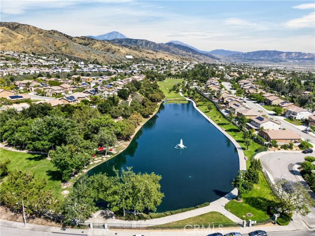 29115 Whitegate, Highland CA: https://media.crmls.org/medias/bdd72605-dbad-4fe0-98bf-03af8441eb89.jpg