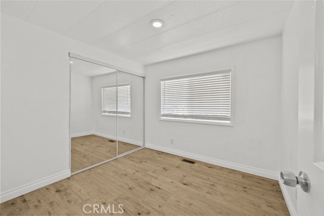 3524 E Avenue R, Palmdale CA: https://media.crmls.org/medias/bdd759f1-820f-4bd7-8097-7bda7739fee5.jpg