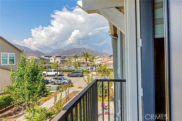 Detail Gallery Image 18 of 32 For 1705 Almond Tree, Upland,  CA 91784 - 3 Beds | 2/1 Baths