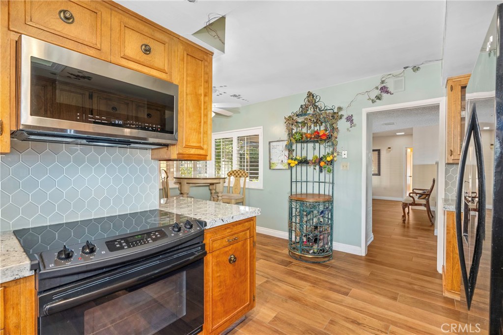 MLS #OC25261048 image #22