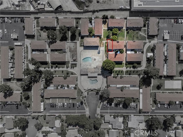 1000 Bishop Street, Santa Ana, California 92701, 2 Bedrooms Bedrooms, ,1 BathroomBathrooms,Condominium,For Sale,Bishop,CV24156901