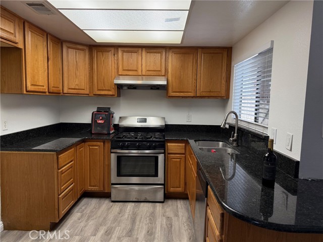 Image 5 of 16 For 3443 Hadley Drive