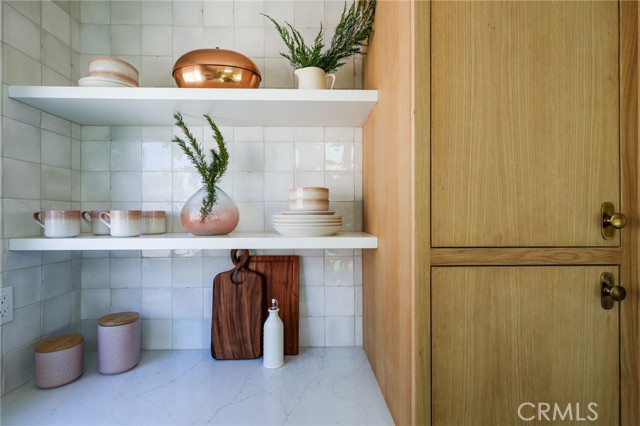 1393 Navarro Avenue, Pasadena CA: https://media.crmls.org/medias/bdd95957-dba8-4261-a1b6-150c4f4c6ebb.jpg