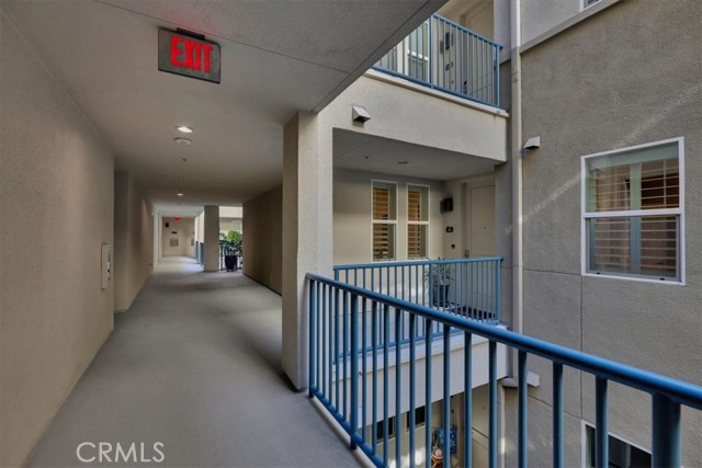 Image 6 of 75 For 300 4th Street 214