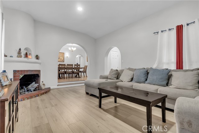 Detail Gallery Image 31 of 49 For 3700 Virginia, Lynwood,  CA 90262 - 4 Beds | 2 Baths