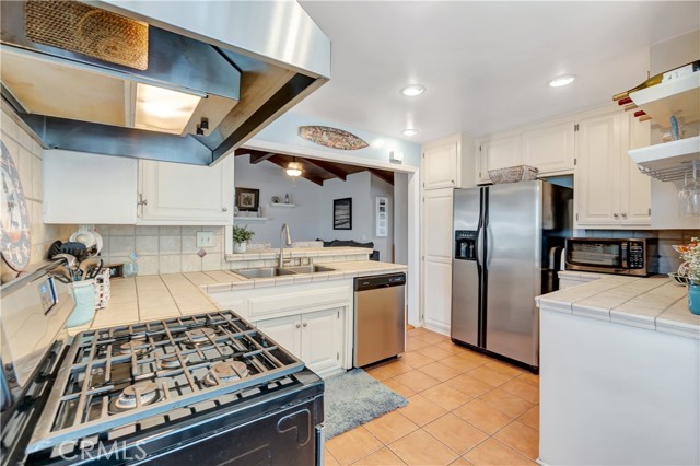 Detail Gallery Image 26 of 38 For 16337 Summershade Dr, La Mirada,  CA 90638 - 3 Beds | 2 Baths