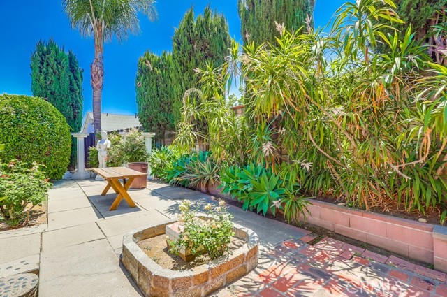 1702 Lark Tree Way, Hacienda Heights CA: https://media.crmls.org/medias/bddcb7f3-c060-4cf0-b78d-b4c9acd793e7.jpg