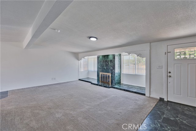Detail Gallery Image 6 of 52 For 17764 Mojave St, Hesperia,  CA 92345 - 4 Beds | 2 Baths