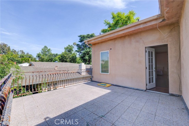 22349 Dolorosa Street, Woodland Hills CA: https://media.crmls.org/medias/bddd1cf2-43cd-4a02-9b48-fa0fd9aa128b.jpg