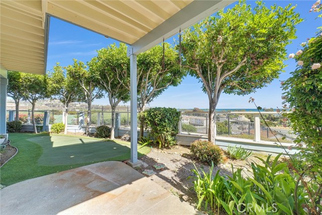 Detail Gallery Image 39 of 55 For 34152 Cambridge Rd, Dana Point,  CA 92629 - 3 Beds | 3/1 Baths