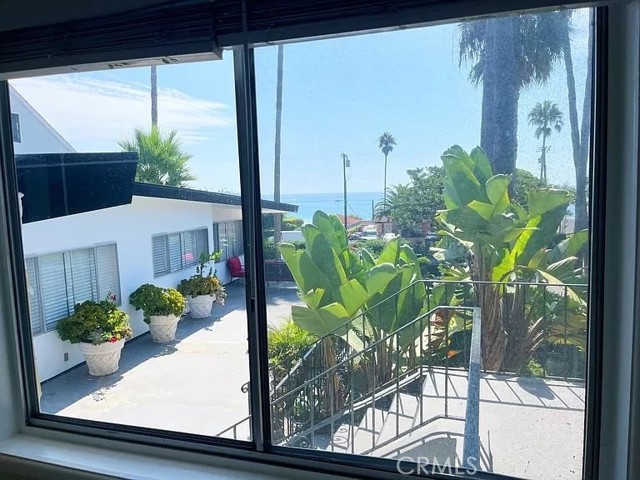 Detail Gallery Image 3 of 16 For 250 Cliff Dr #17,  Laguna Beach,  CA 92651 - 0 Beds | 1 Baths