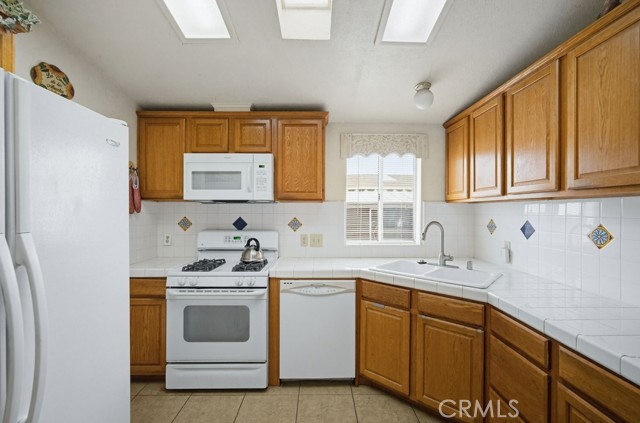 Detail Gallery Image 14 of 41 For 1262 Sorrel, Hemet,  CA 92545 - 3 Beds | 2 Baths