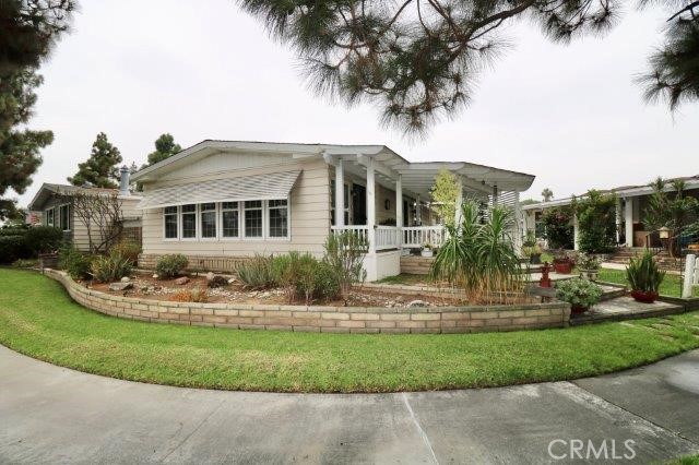 Front Image Thumbnail for CROC25237637