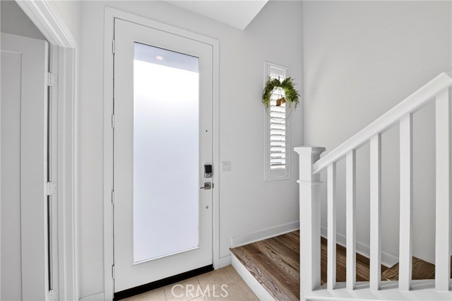 Detail Gallery Image 6 of 34 For 1884 S Westside, Anaheim,  CA 92805 - 4 Beds | 3/1 Baths