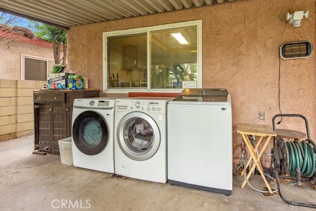 Detail Gallery Image 30 of 37 For 15523 Lancelot Ave, Norwalk,  CA 90650 - 6 Beds | 4 Baths