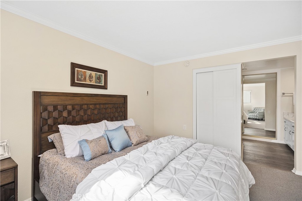 MLS #OC25259998 image #24