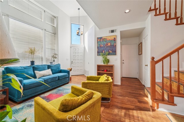 Detail Gallery Image 6 of 46 For 1591 San Fernando Dr, Corona,  CA 92882 - 3 Beds | 2/1 Baths