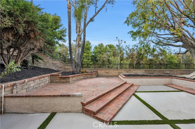 27662 Esla, Mission Viejo CA: https://media.crmls.org/medias/bde49b07-448b-48d2-9222-cdf69460dc1d.jpg
