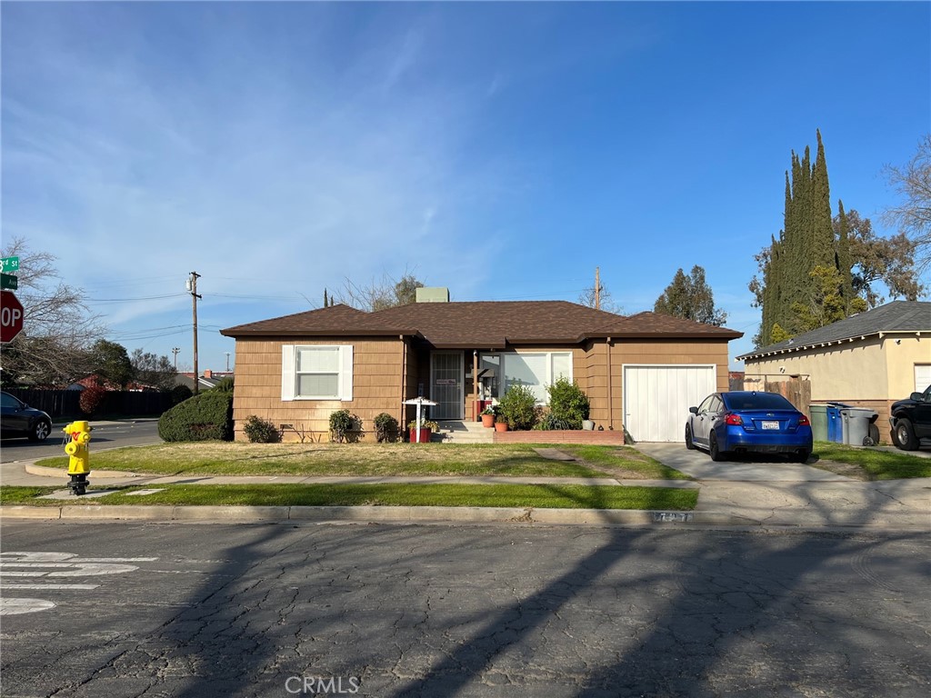 727 E 23rd Street, Merced, CA 95340