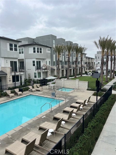 1315 W Cara Dr, Anaheim CA: https://media.crmls.org/medias/bde537d6-b12b-46b2-82d7-2cc01188da29.jpg