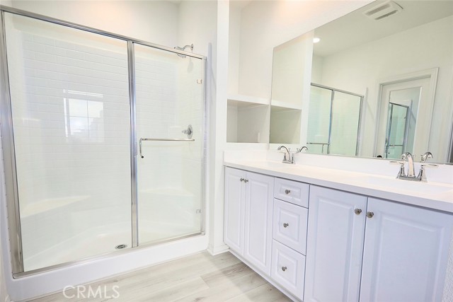 Bde60782 33cf 4f8a Aea2 32585eb4a5a2