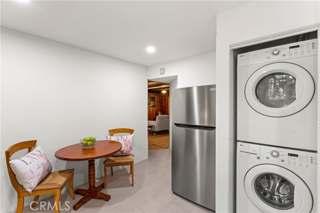 27917 Squirrel Lane, Lake Arrowhead CA: https://media.crmls.org/medias/bde63a68-787a-4331-9ec5-f0ae2ddaf0e1.jpg