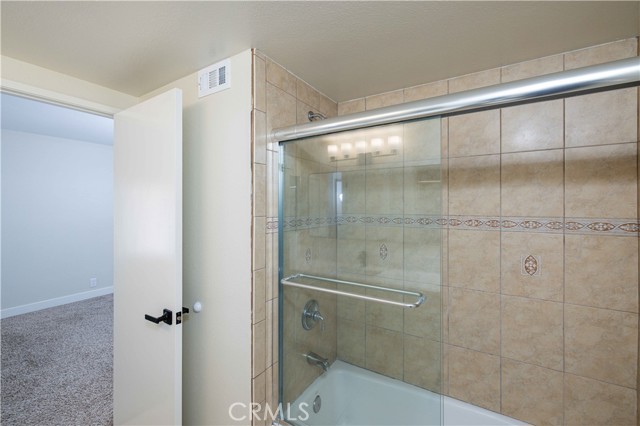 Detail Gallery Image 16 of 20 For 3620 Sherwood Dr, Yorba Linda,  CA 92886 - 3 Beds | 3 Baths