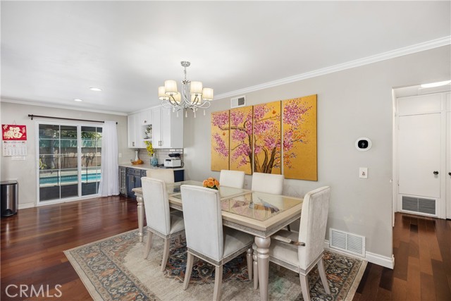 Detail Gallery Image 8 of 32 For 10152 Florin Ln, Anaheim,  CA 92804 - 3 Beds | 2 Baths