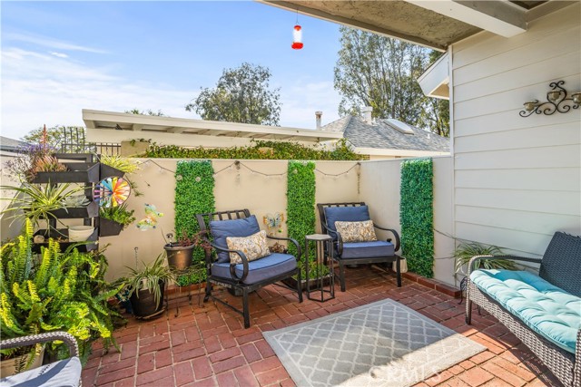 Detail Gallery Image 18 of 21 For 27620 Susan Beth Way #B,  Saugus,  CA 91350 - 2 Beds | 1 Baths