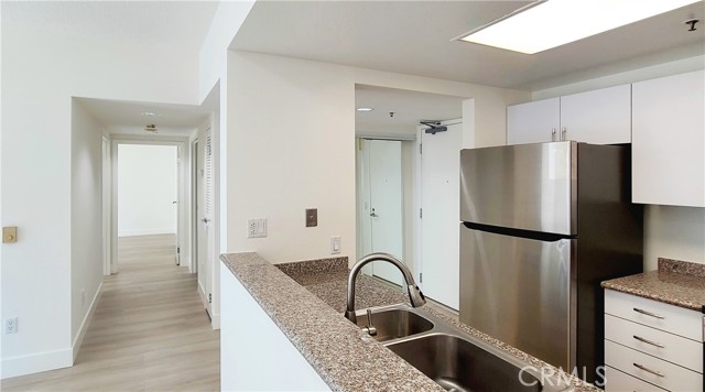 989 Webster St Unit #546, Oakland, California 94607, 2 Bedrooms Bedrooms, ,2 BathroomsBathrooms,Residential,For Sale,989 Webster St Unit #546,CROC24253229