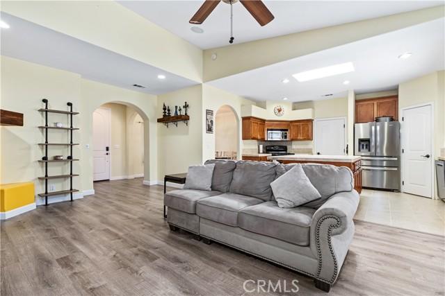 Image 16 of 71 For 2245 Holly Drive