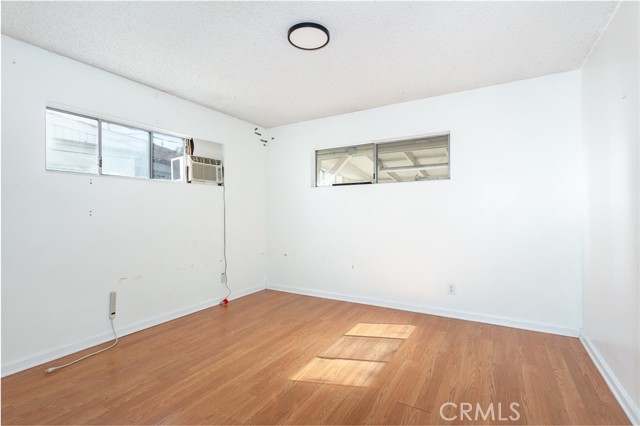 8465 Hazeltine photo 20