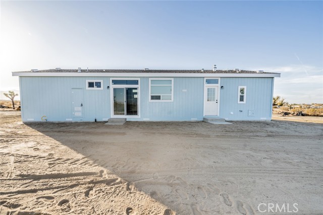 Detail Gallery Image 4 of 42 For 13325 Eaby Rd, Phelan,  CA 92371 - 4 Beds | 2 Baths