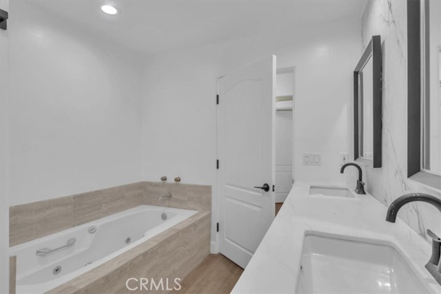 390 S Sepulveda Boulevard, Brentwood CA: https://media.crmls.org/medias/bdecce6f-88c8-43c6-955e-4868437e3a9c.jpg