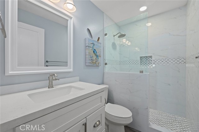 Detail Gallery Image 23 of 43 For 22244 Treasure Island Dr #5,  Canyon Lake,  CA 92587 - 2 Beds | 2 Baths