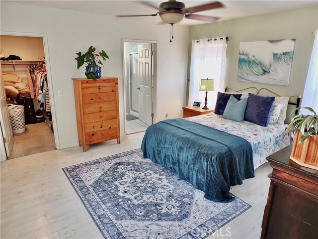 4306 Hackett Avenue, Lakewood CA: https://media.crmls.org/medias/bdeda922-733b-470d-b536-9a539f15921a.jpg