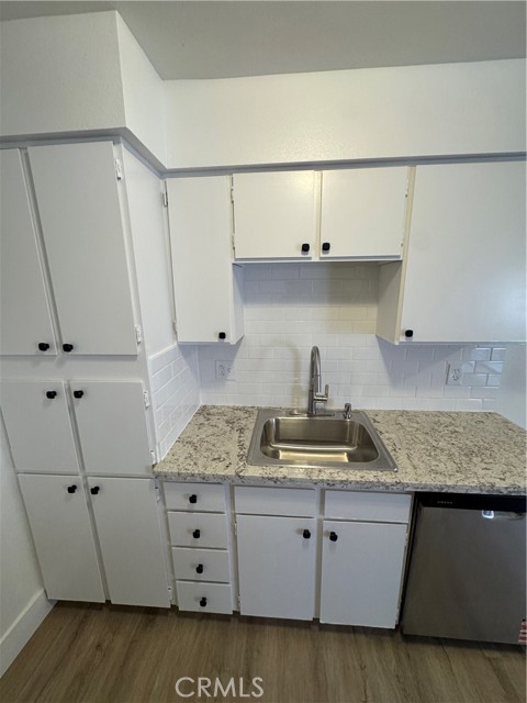 1550 Ashlan, Fresno CA: https://media.crmls.org/medias/bdedbd9e-7e3f-494e-8710-5b3de1b257e8.jpg