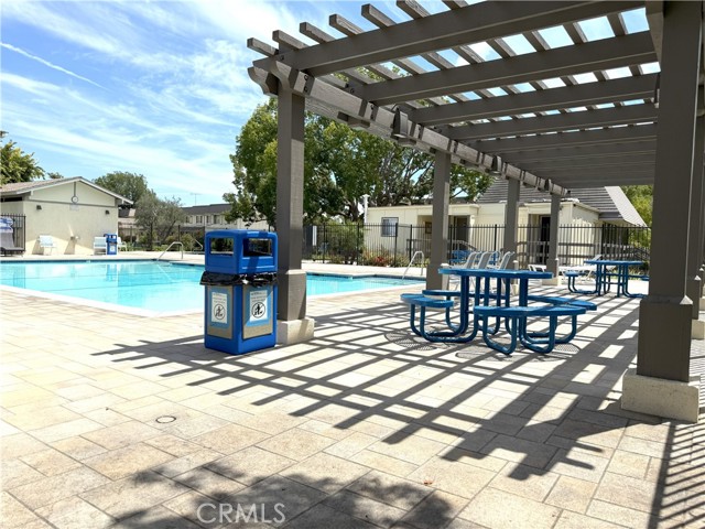 Detail Gallery Image 18 of 18 For 9674 Paseo De Oro, Cypress,  CA 90630 - 3 Beds | 2 Baths