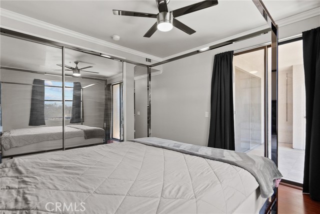 555 Maine Avenue, Long Beach CA: https://media.crmls.org/medias/bdee17a7-f0e2-457f-aa94-380f08381ce1.jpg