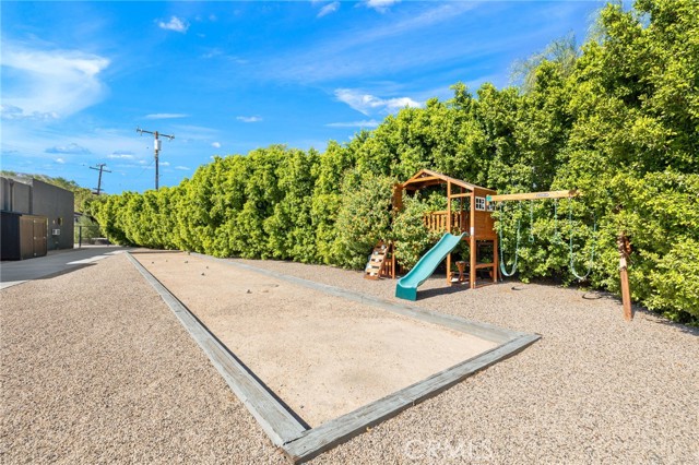 2600 E Vincentia, Palm Springs, CA 92262