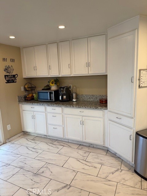 Detail Gallery Image 9 of 13 For 1455 Remembrance Dr, Perris,  CA 92571 - 4 Beds | 2/1 Baths