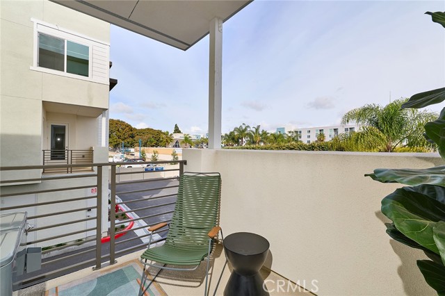 Detail Gallery Image 8 of 33 For 7264 Aura Cir, Huntington Beach,  CA 92647 - 3 Beds | 2/1 Baths