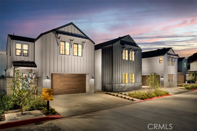 Front Image Thumbnail for CRPW25251729