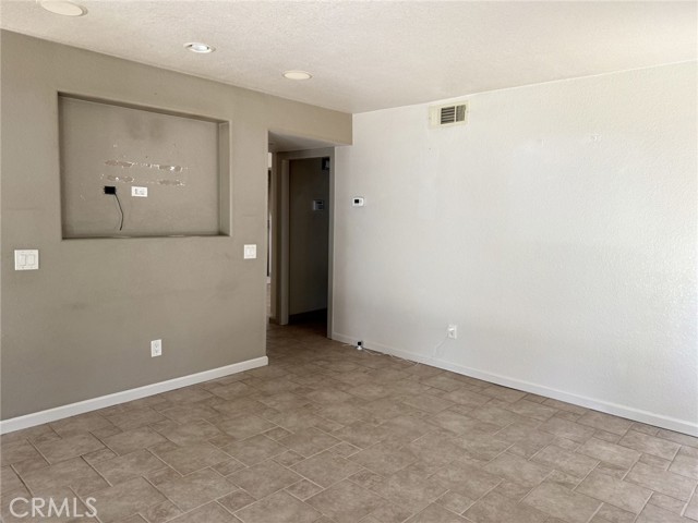 12112 Lasselle Street, Moreno Valley CA: https://media.crmls.org/medias/bdf09b85-791a-4f95-8ed8-0246a0240f00.jpg