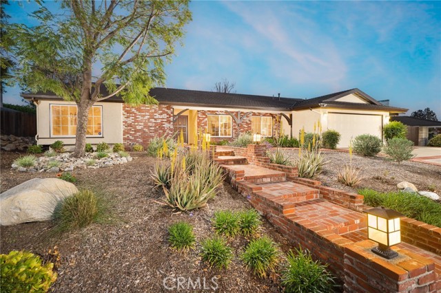 Detail Gallery Image 2 of 51 For 524 Mount Carmel Dr, Claremont,  CA 91711 - 4 Beds | 2/1 Baths