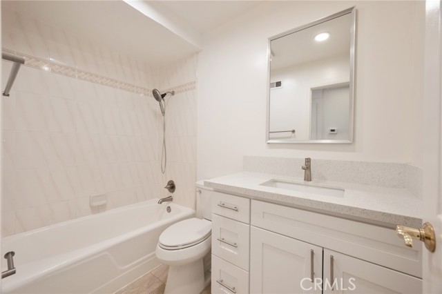 Detail Gallery Image 11 of 24 For 29211 Indian Valley Rd, Rancho Palos Verdes,  CA 90275 - 4 Beds | 2 Baths