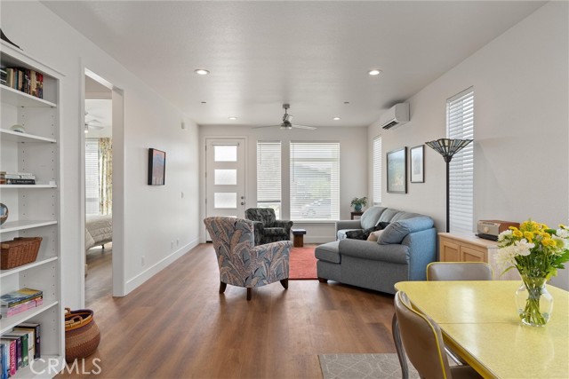 Detail Gallery Image 3 of 27 For 1671 Thea Ave, Chico,  CA 95928 - 3 Beds | 2 Baths