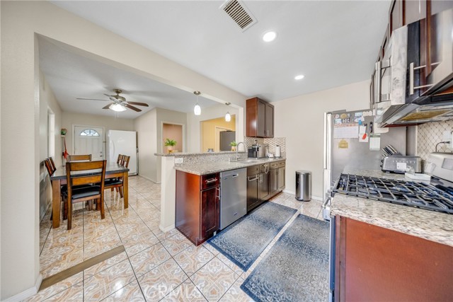 Detail Gallery Image 10 of 39 For 4132 Lynd, Arcadia,  CA 91006 - 5 Beds | 3/1 Baths